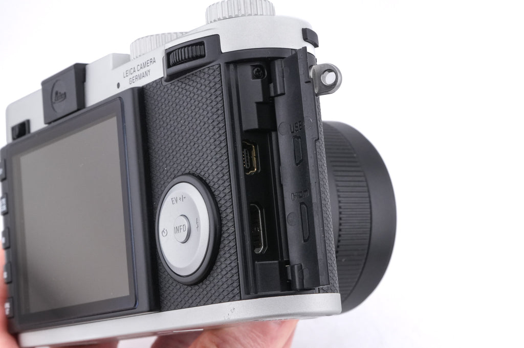 Leica X Vario (Typ 107) (Silver, 18431)