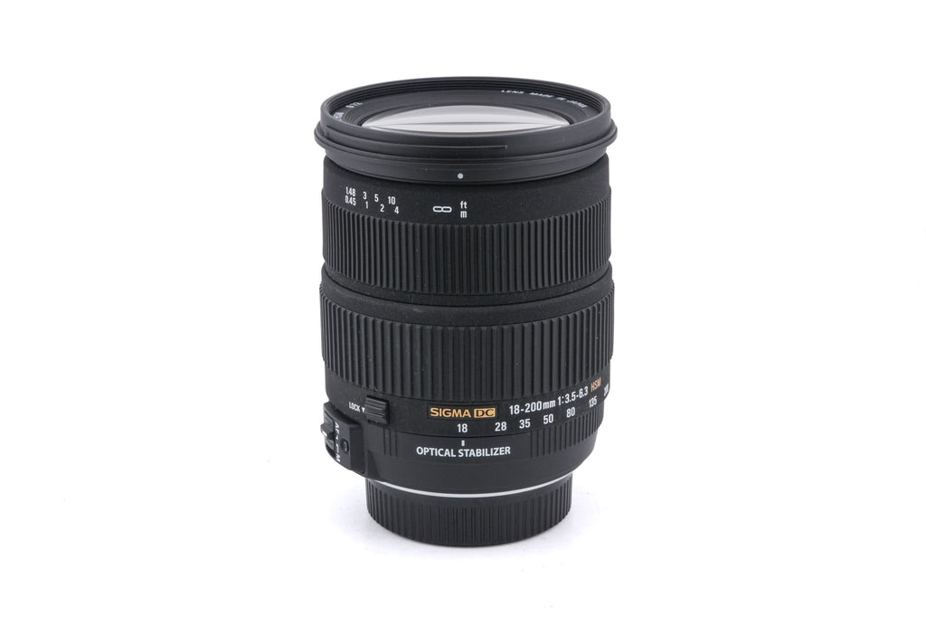 Sigma 18-200mm f3.5-6.3 DC OS HSM