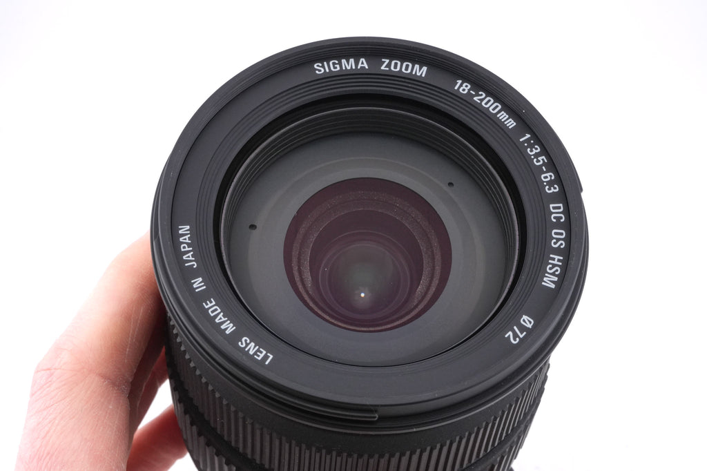 Sigma 18-200mm f3.5-6.3 DC OS HSM