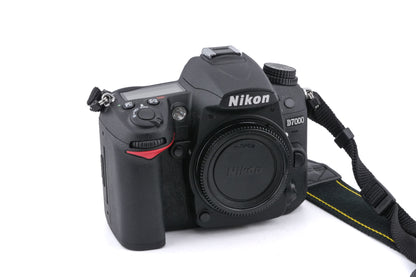 Nikon D7000