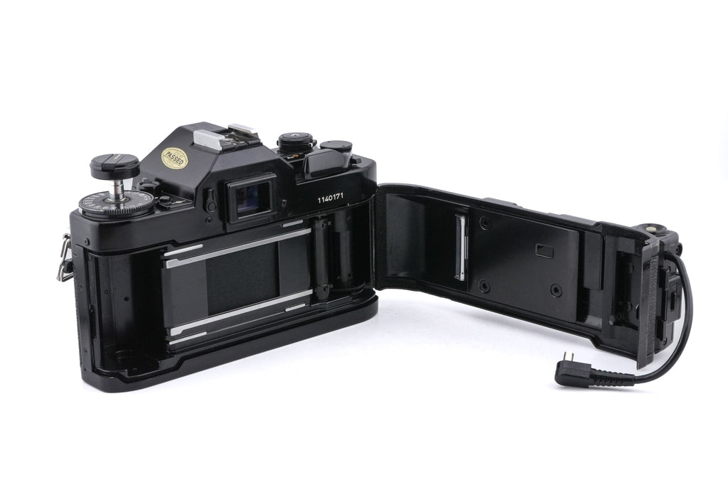 Canon A-1 + Data Back A