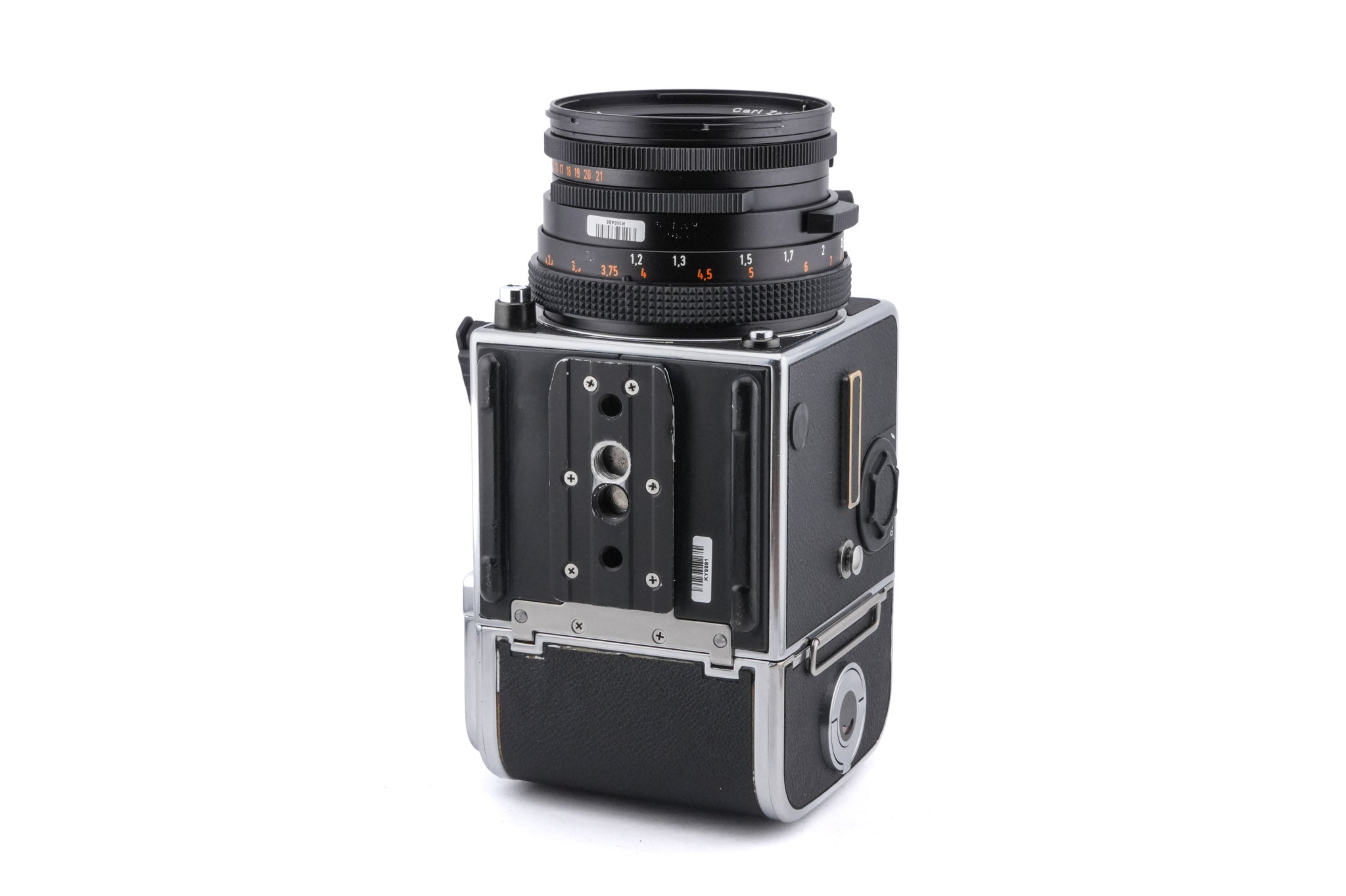 Hasselblad 503CW (Silver, 10243) + Waist Level Finder (New / Chrome, 42315) + A12N Film Magazine + Acute Matte D Standard Focusing Screen (42204) + 80mm f2.8 Planar T* CF (20029)