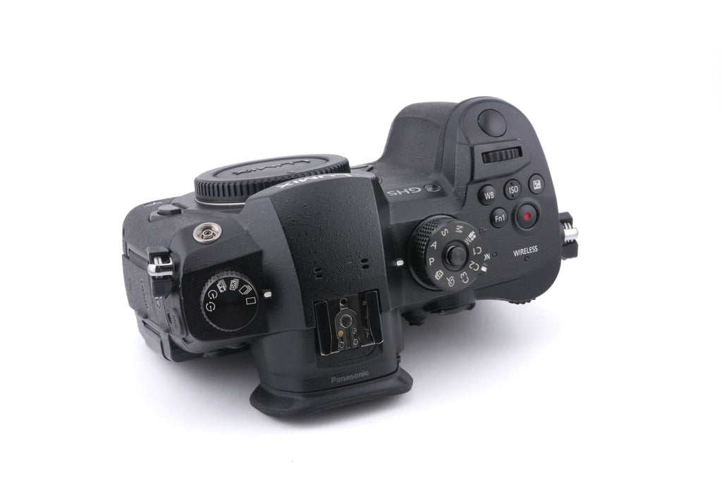 Panasonic Lumix DC-GH5
