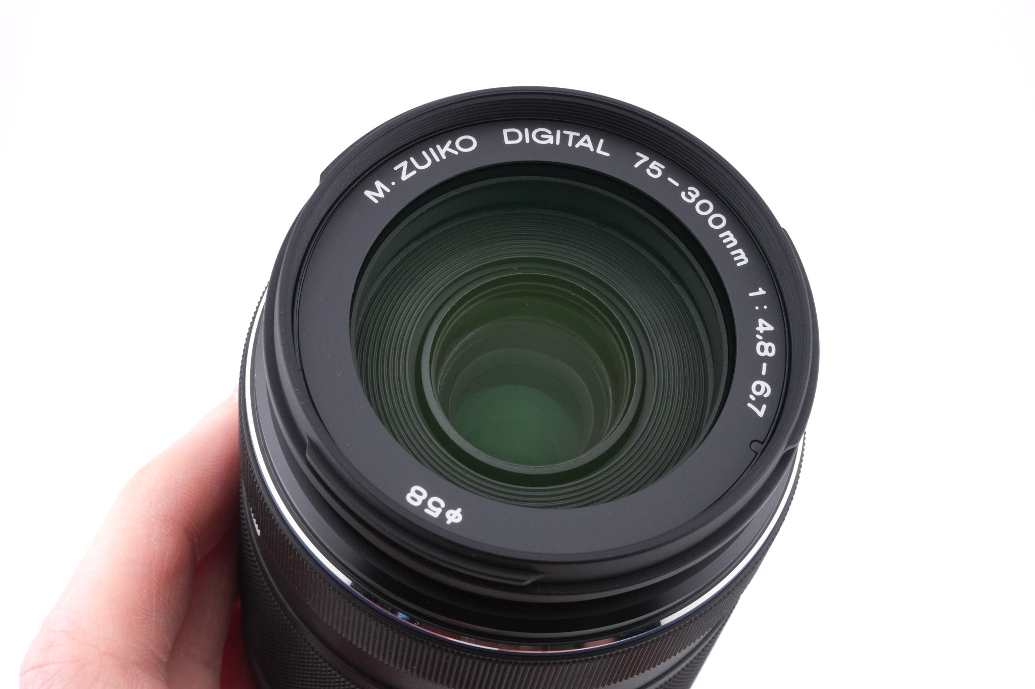 Olympus 75-300mm f4.8-6.7 M.Zuiko Digital II ED MSC
