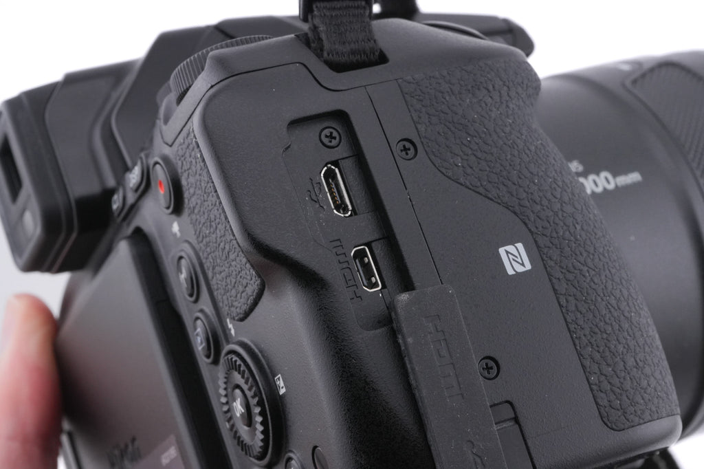 Nikon Coolpix P900