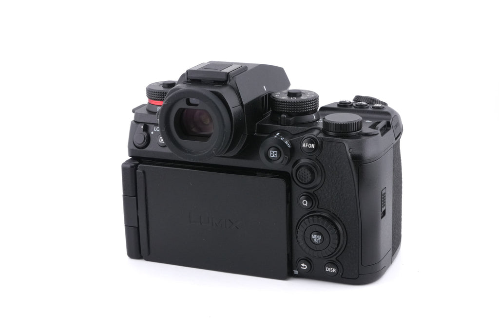 Panasonic Lumix DC-S1R II