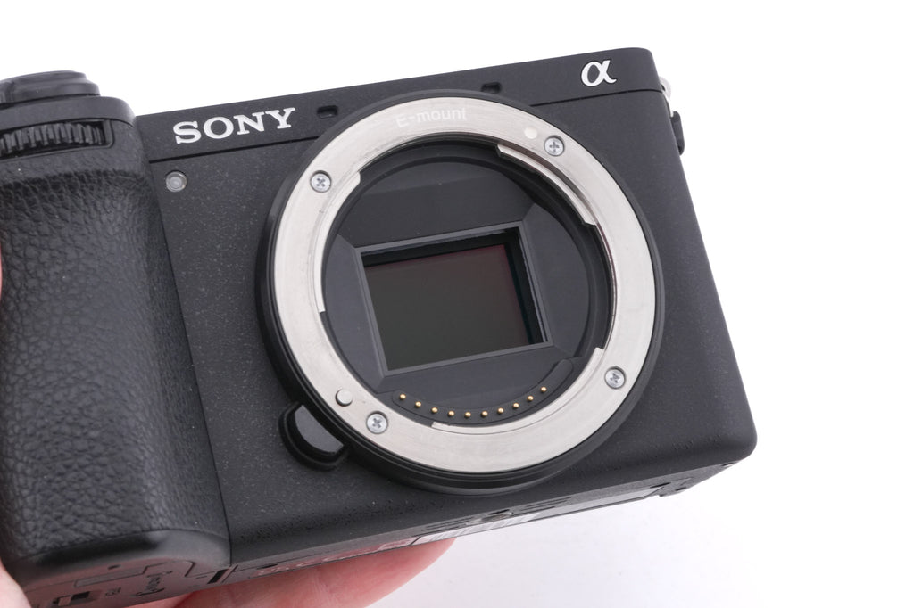 Sony A6700