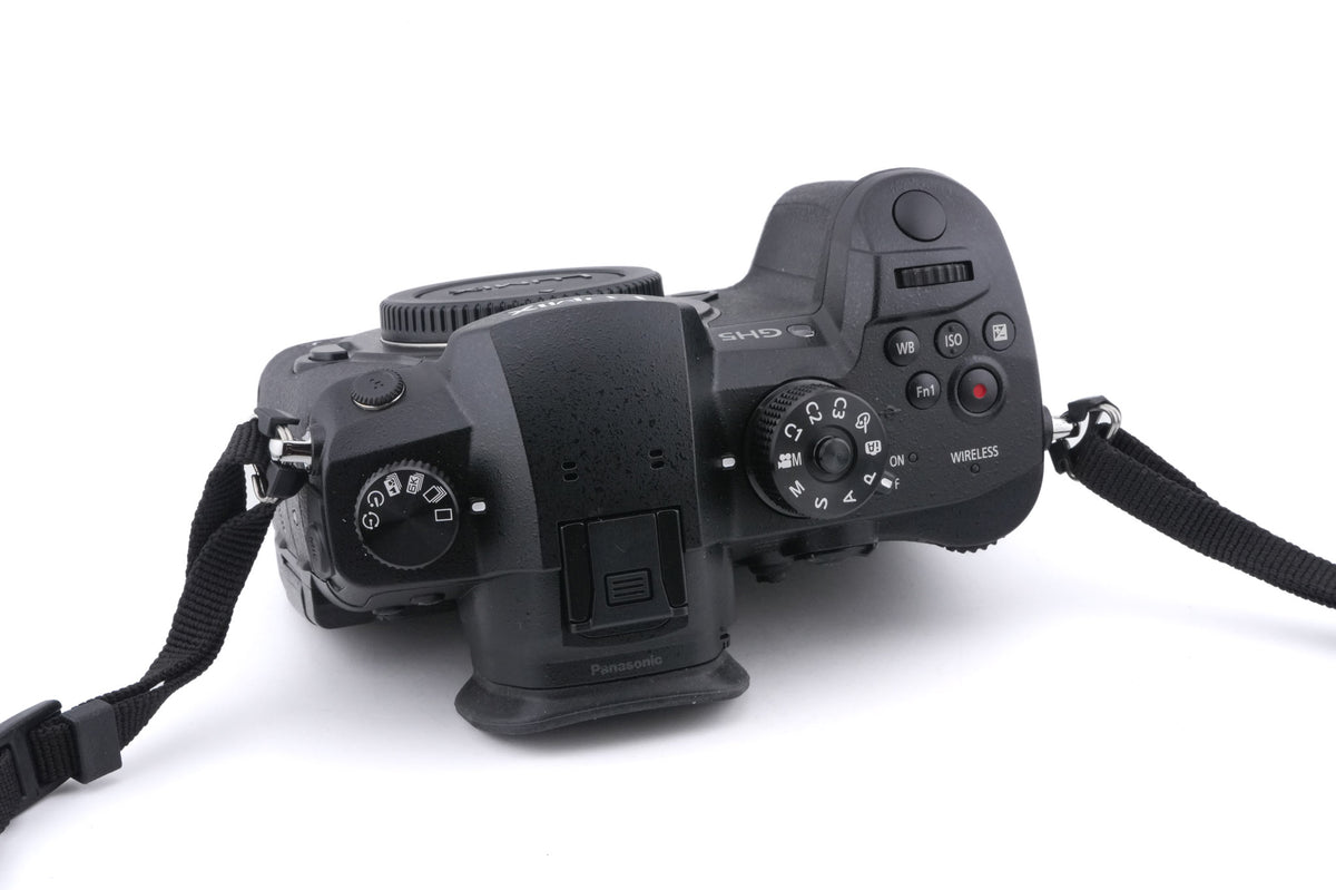 Panasonic Lumix DC-GH5
