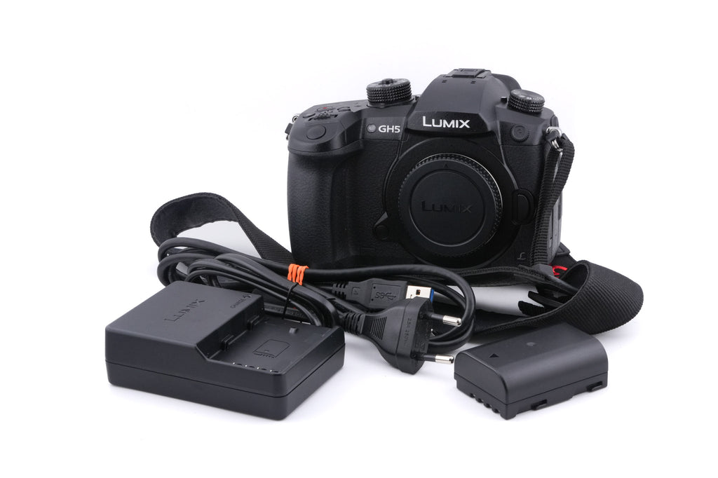 Panasonic Lumix DC-GH5
