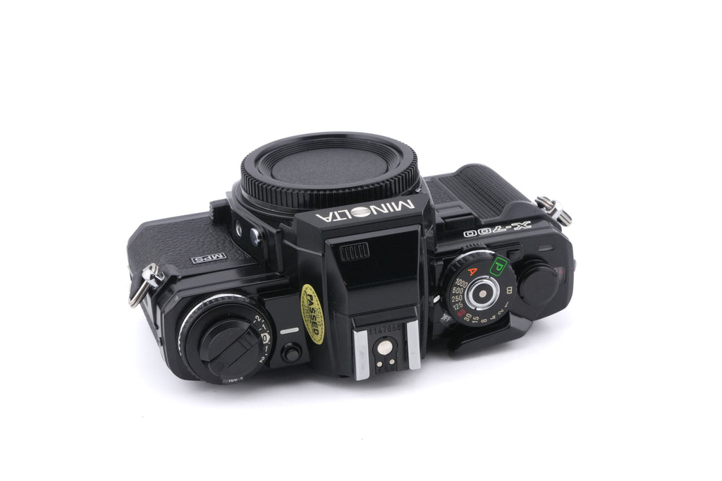 Minolta X-700