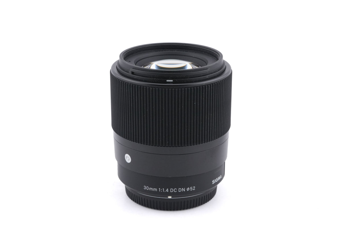 Sigma 30mm f1.4 DC DN Contemporary (016)