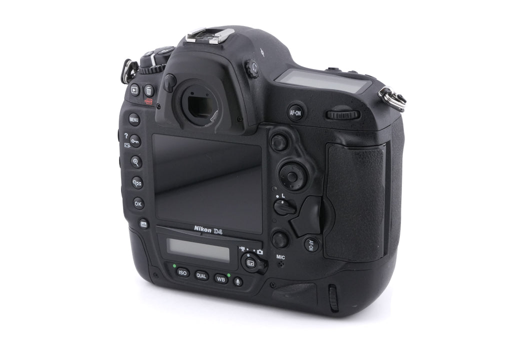 Nikon D4
