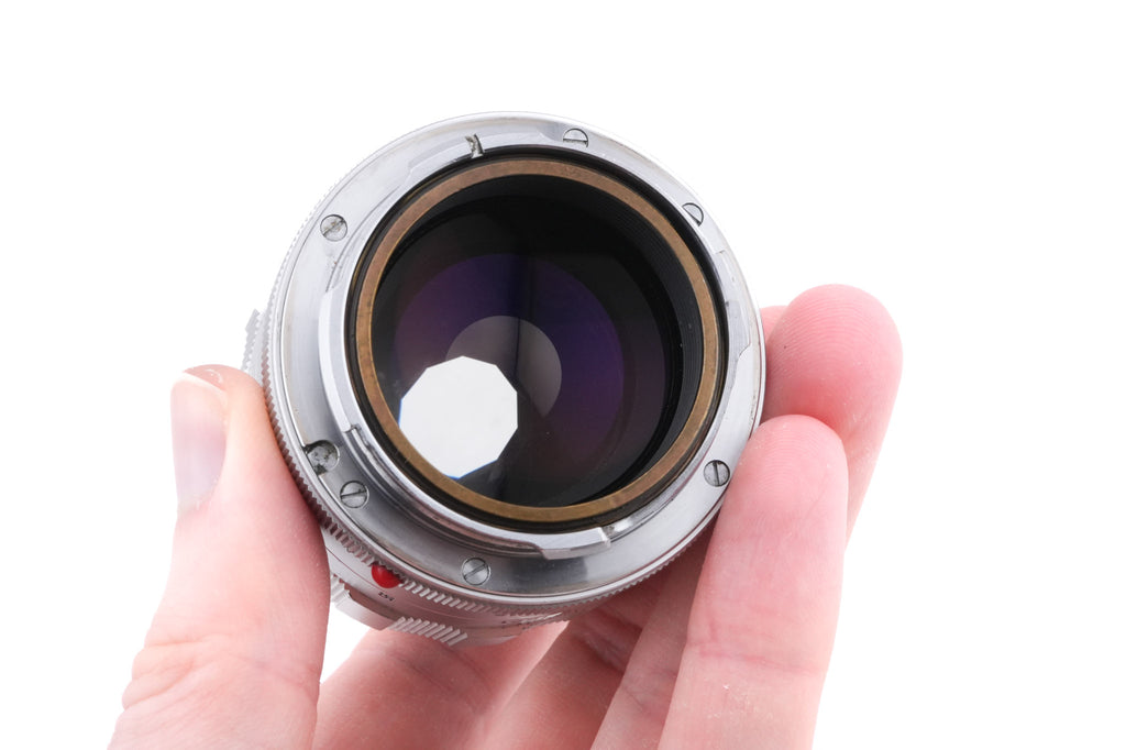 Leica 90mm f2.8 Tele-Elmarit (Silver, 11800) + Lens Hood (90mm f2.8-4 / 135mm f4-4.5) (IUFOO / 12575)