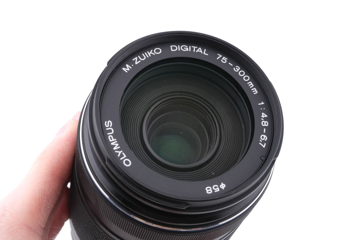 Olympus 75-300mm f4.8-6.7 M.Zuiko Digital II ED MSC