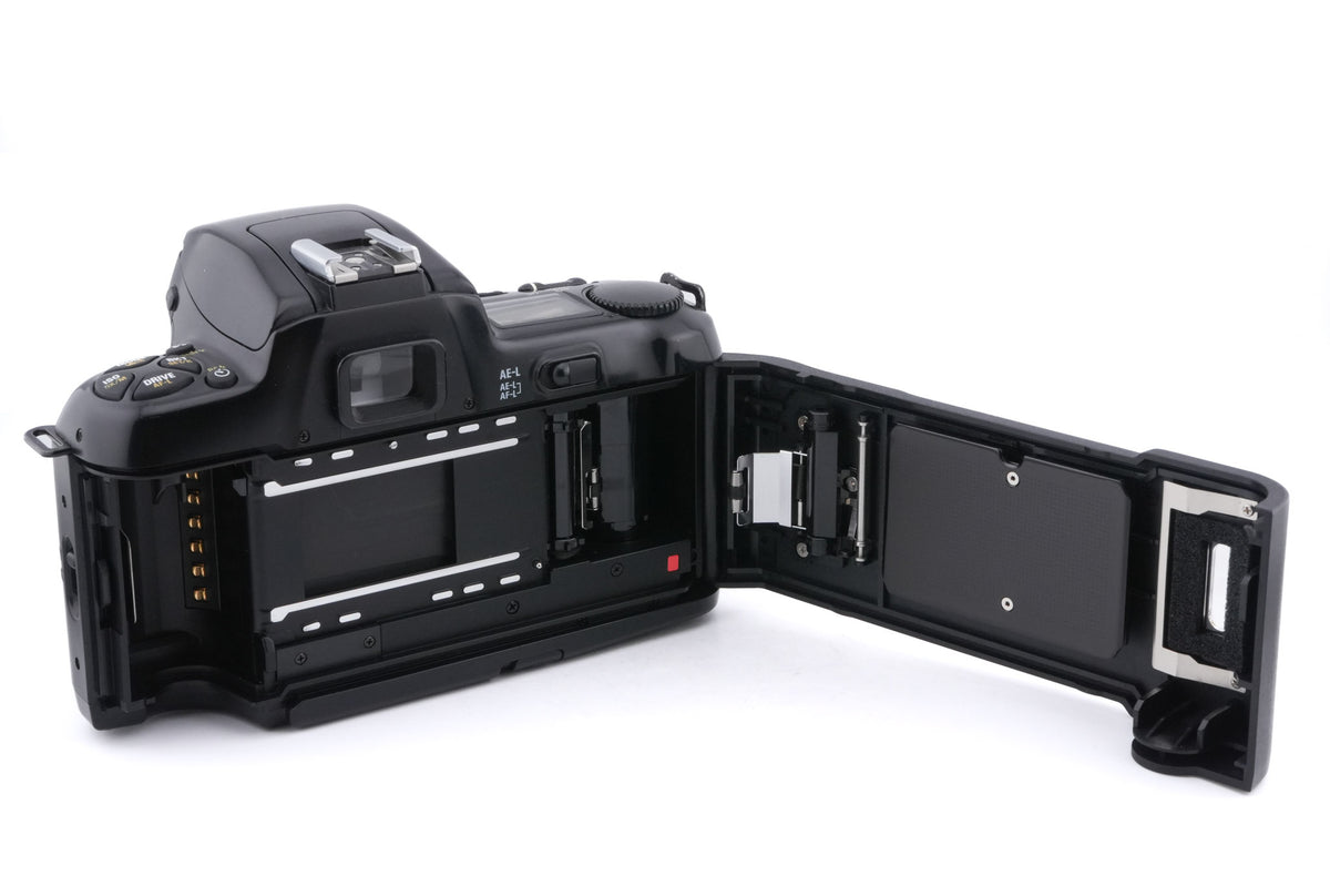 Nikon F-601