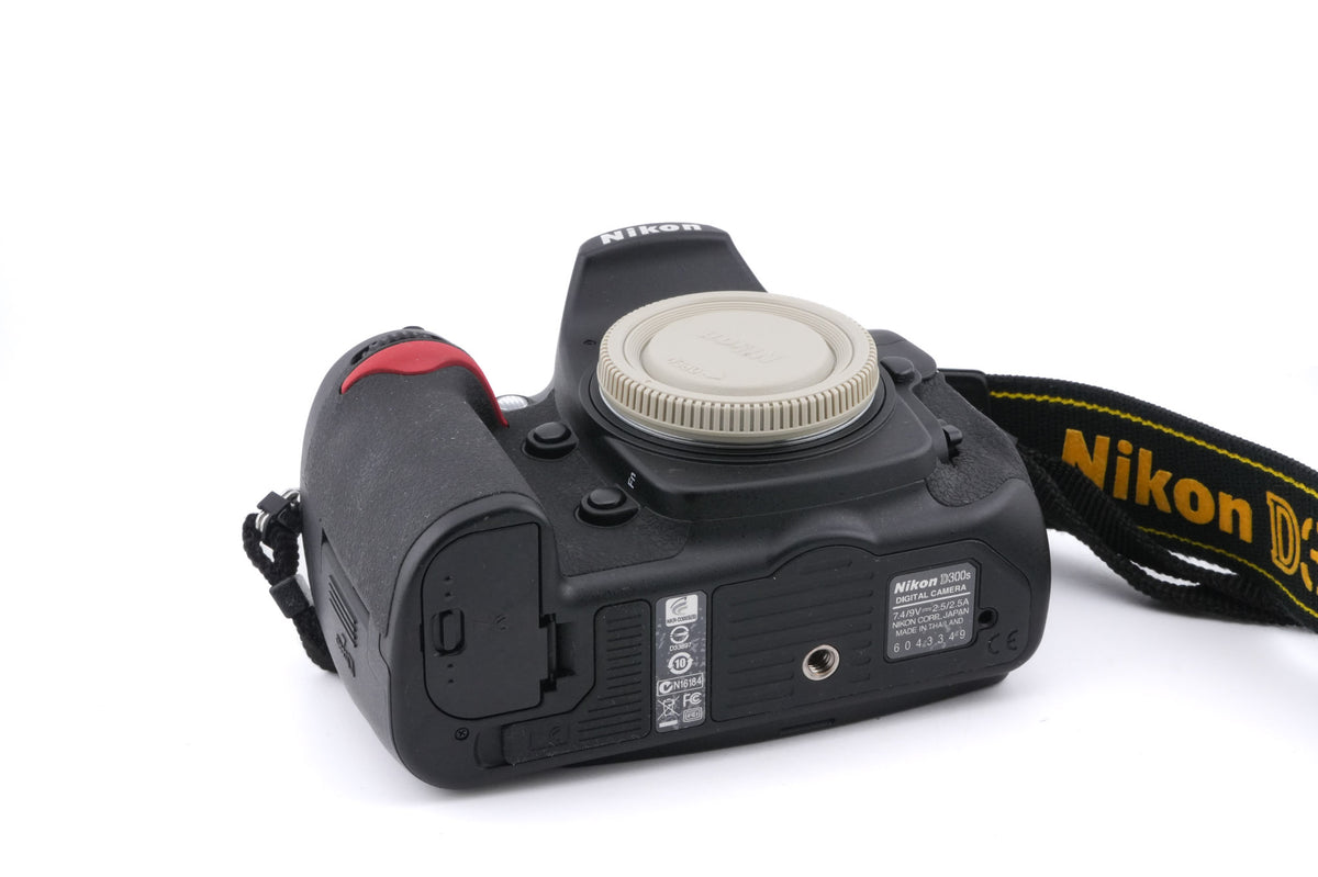 Nikon D300S