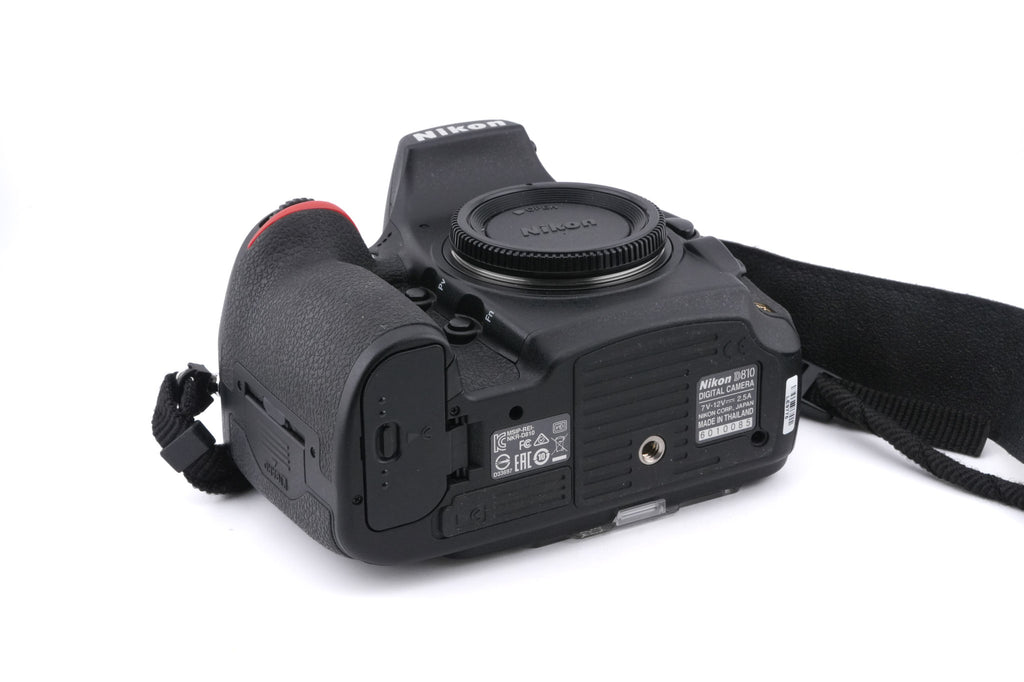 Nikon D810