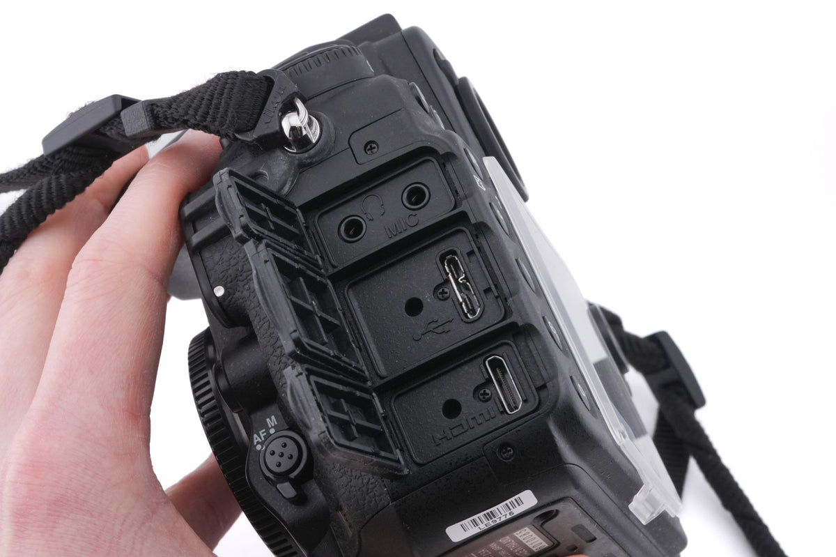 Nikon D810