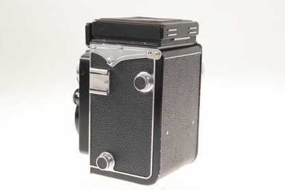 Yashica D