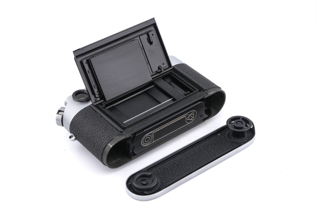 Leica M4 (Silver, 10400)