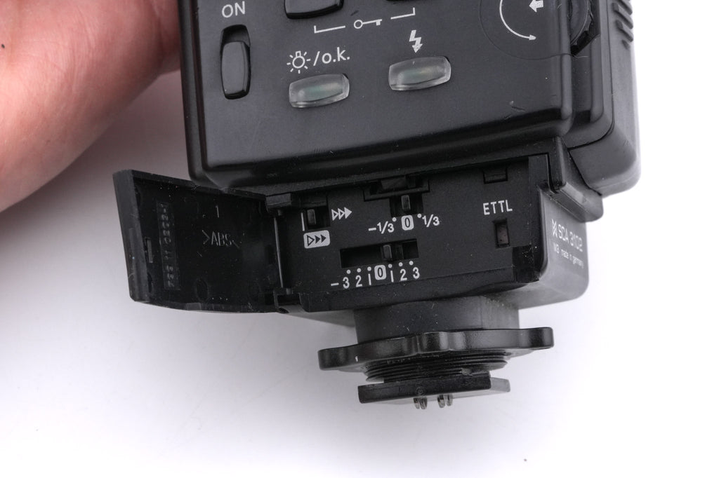 Metz 54 MZ-4i Digital Flash + SCA 3102 Adapter