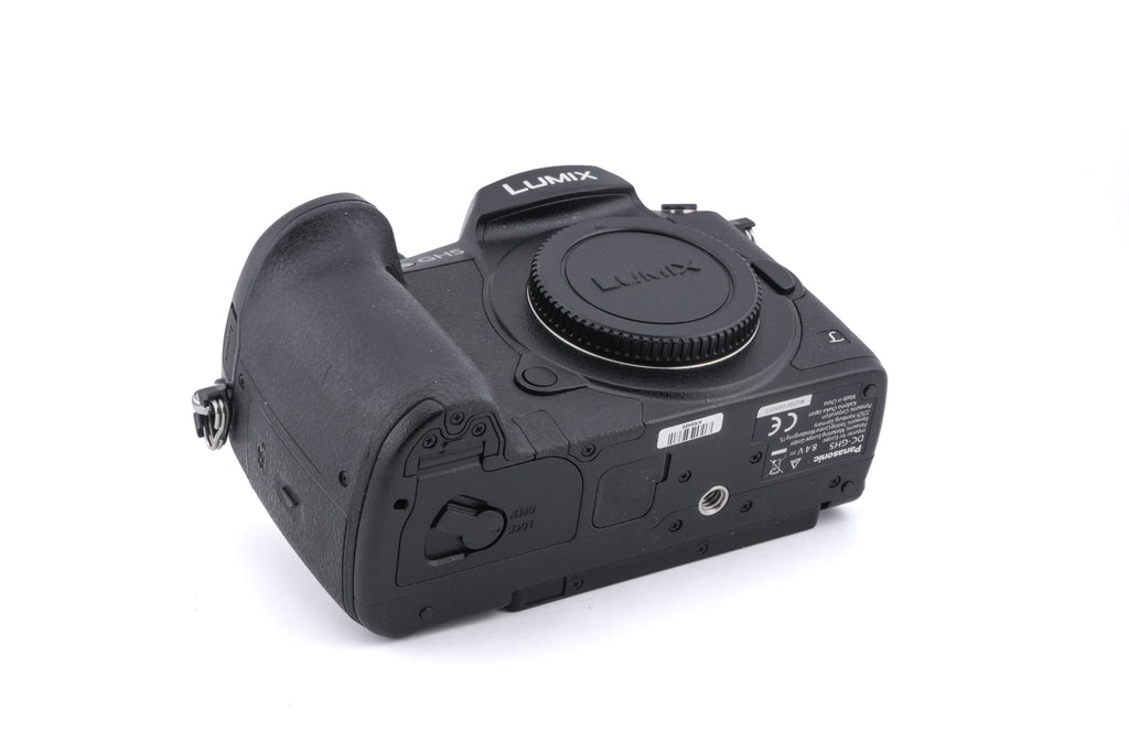 Panasonic Lumix DC-GH5