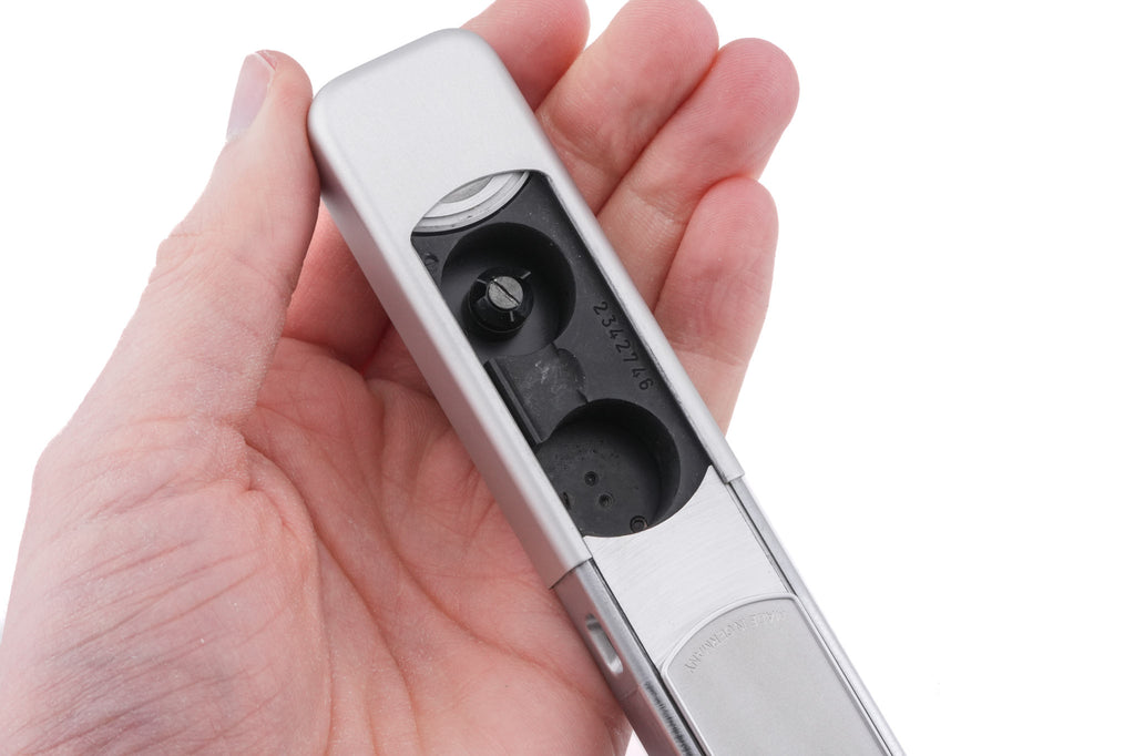Minox C