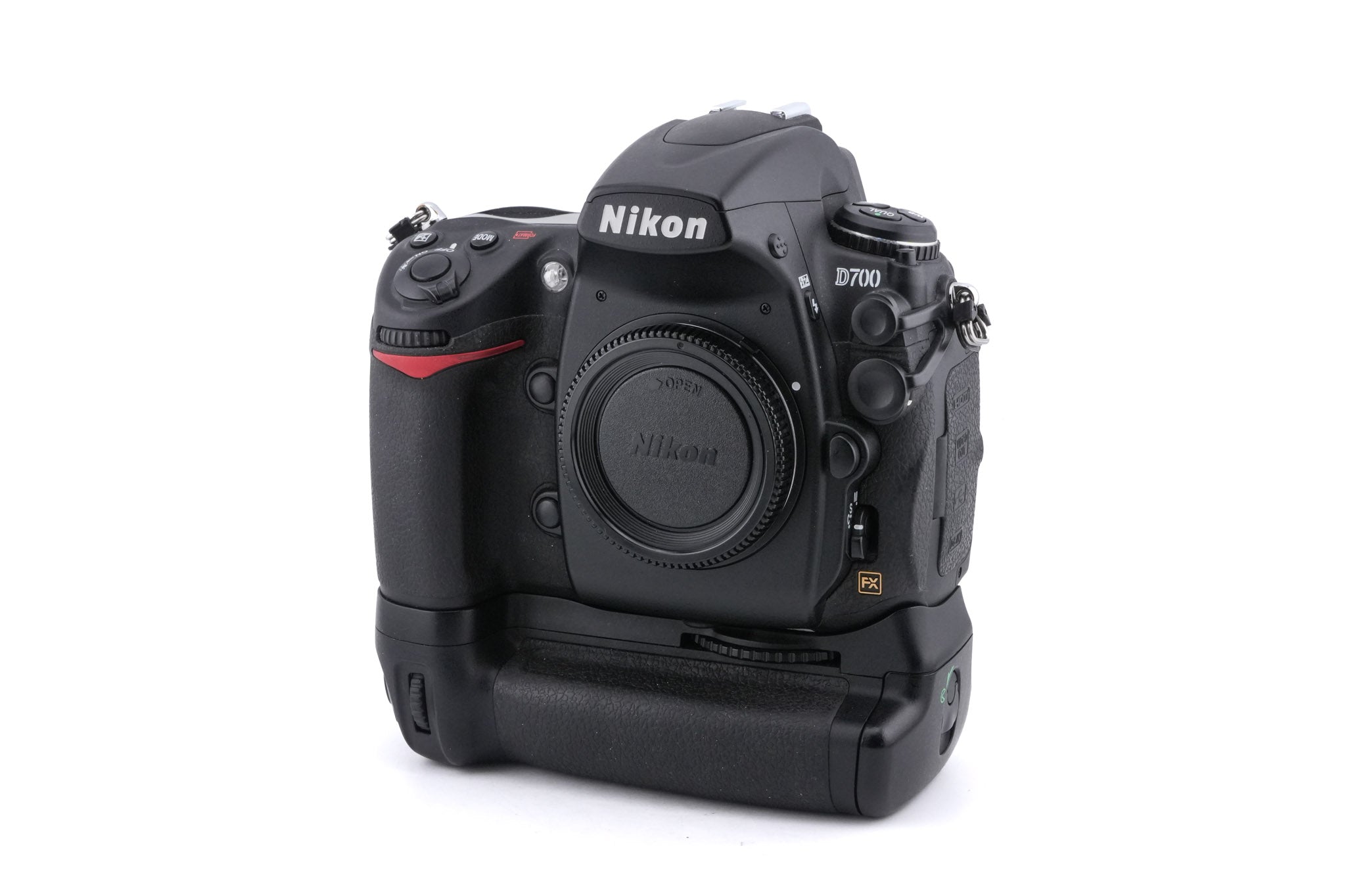 Nikon D700 + MB-D10 Multi-Power Battery Pack