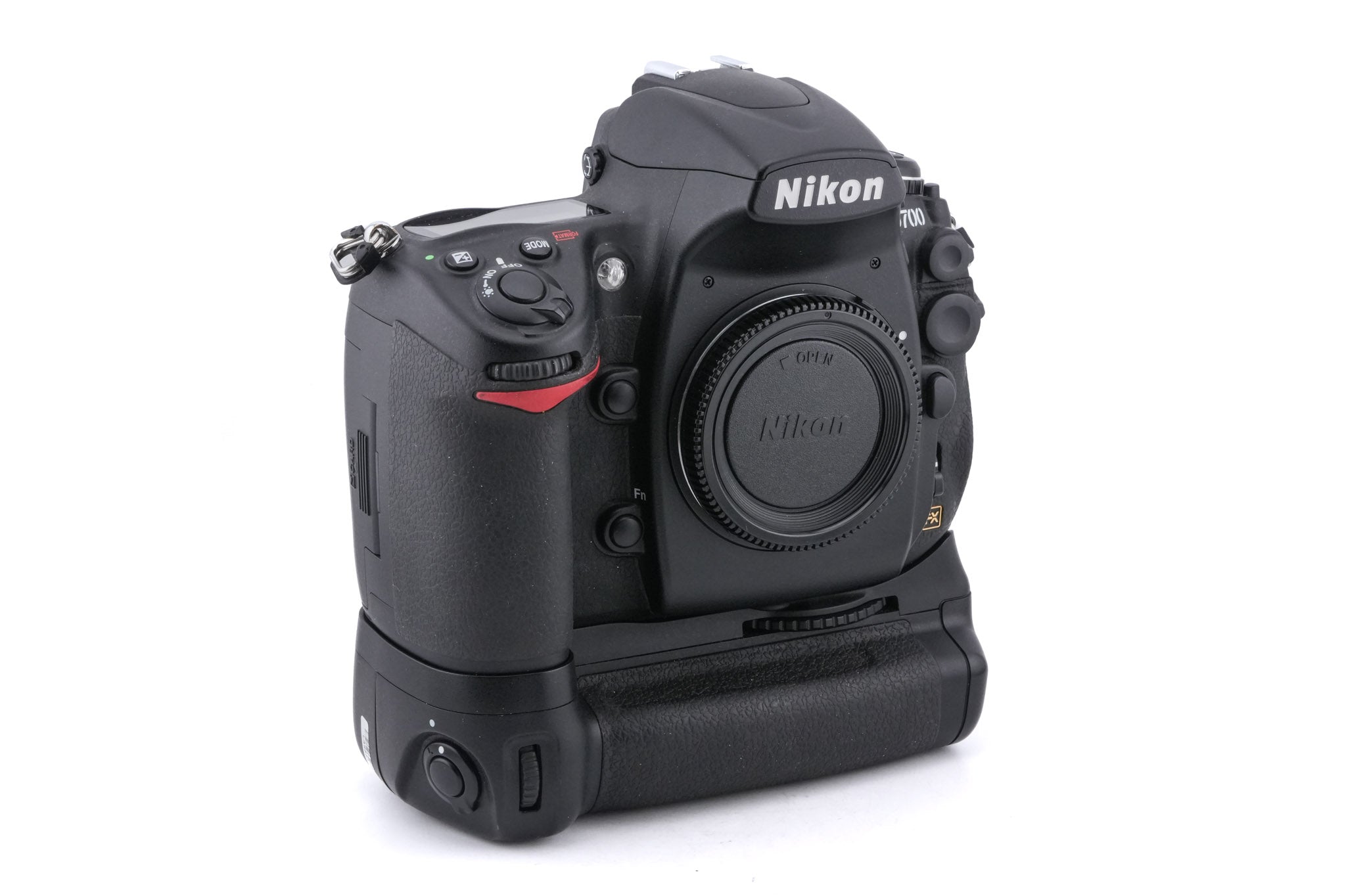 Nikon D700 + MB-D10 Multi-Power Battery Pack