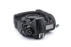 Nikon D700 + MB-D10 Multi-Power Battery Pack