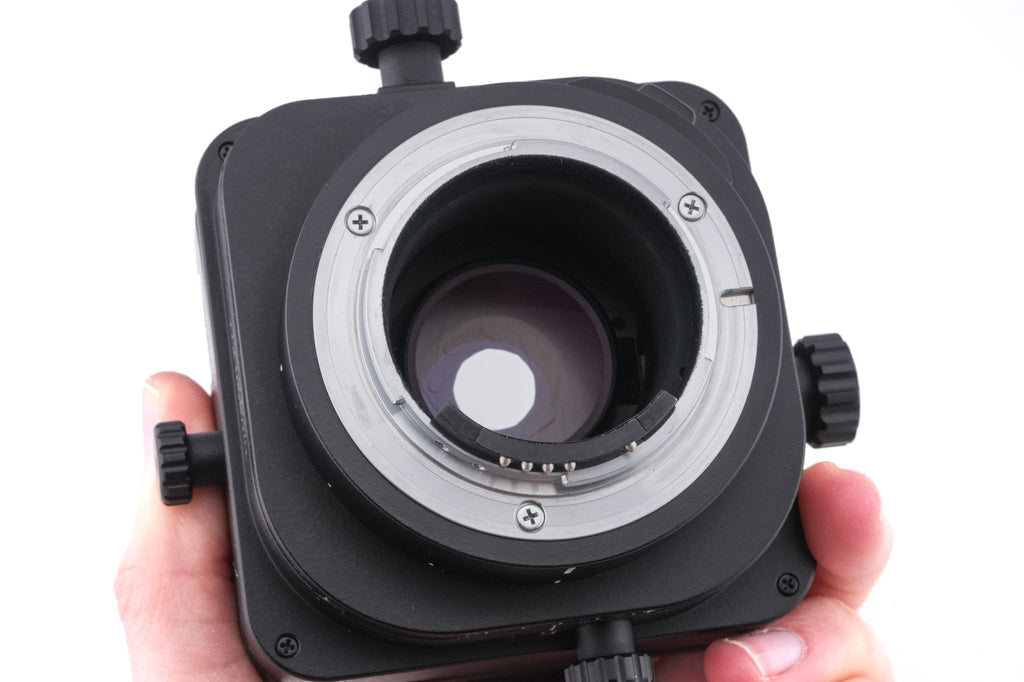 Nikon 85mm f2.8 PC Micro Nikkor D