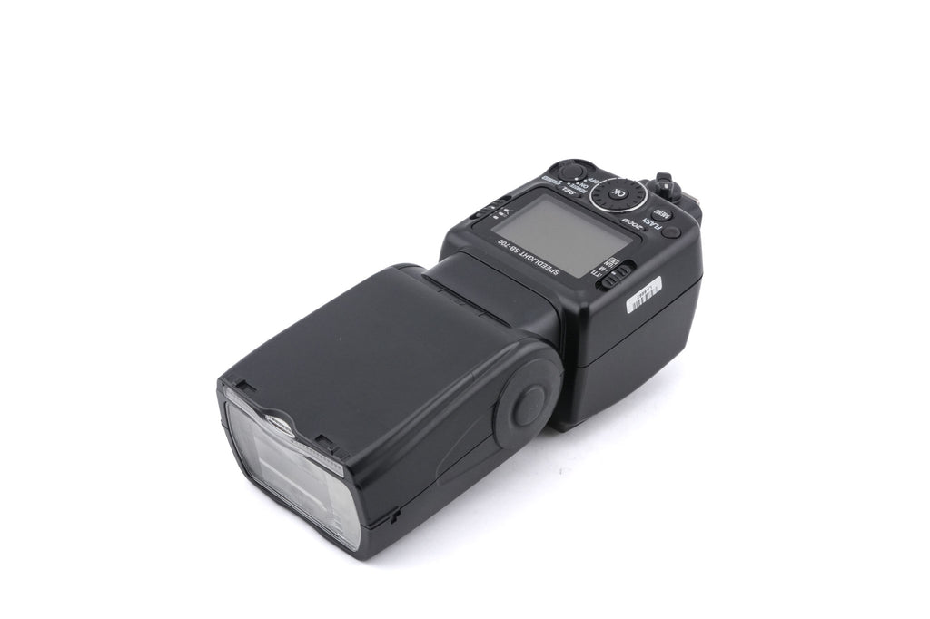 Nikon SB-700 Speedlight
