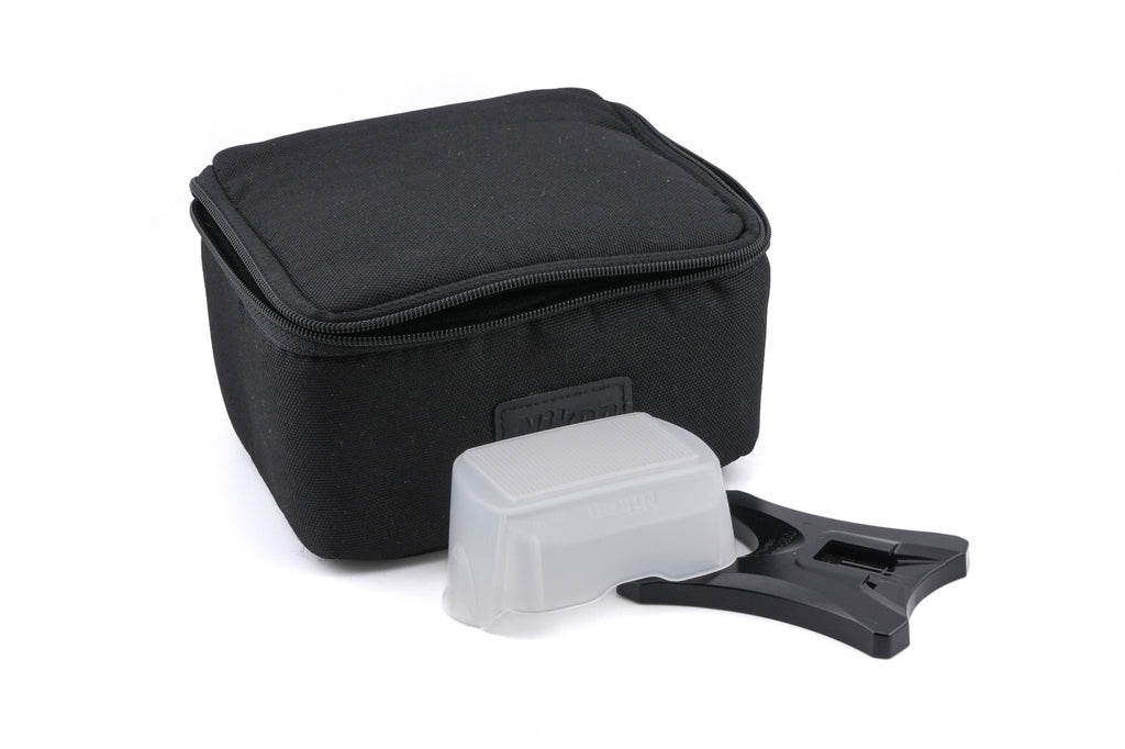 Nikon SB-700 Speedlight