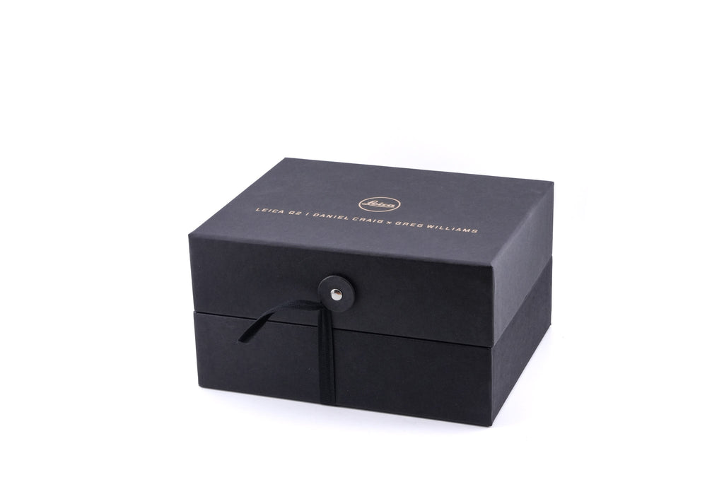 Leica Q2 (Daniel Craig x Greg Williams) (19058 / 19062)