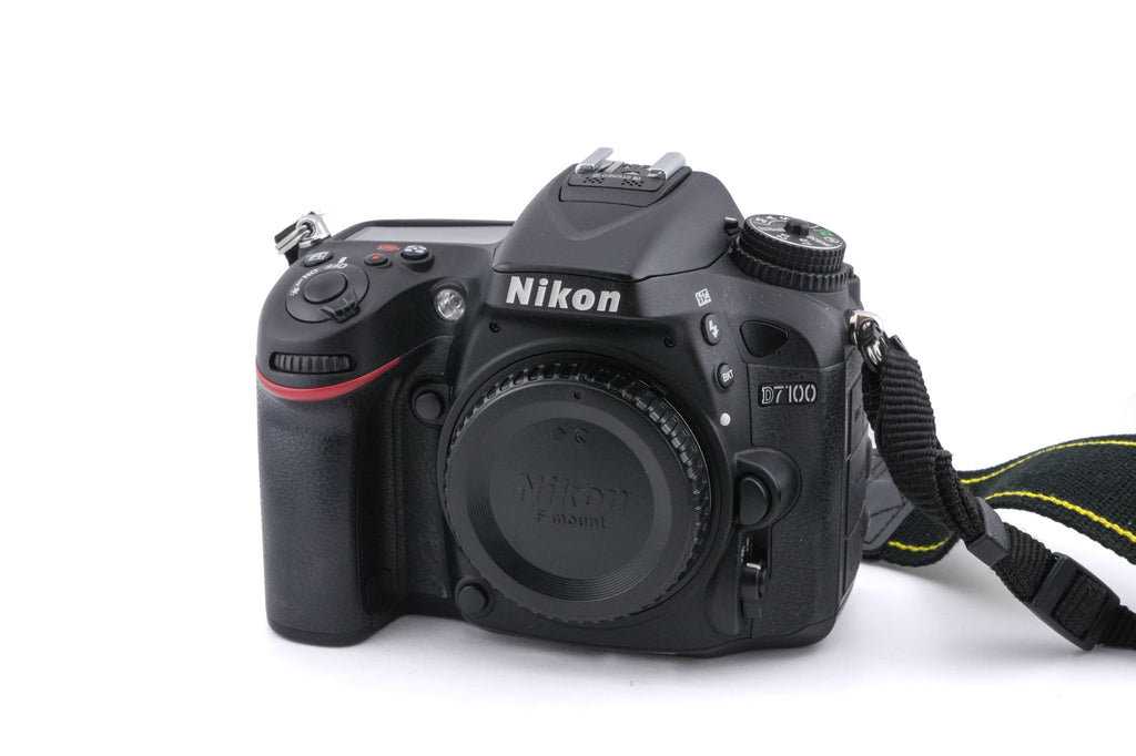 Nikon D7100