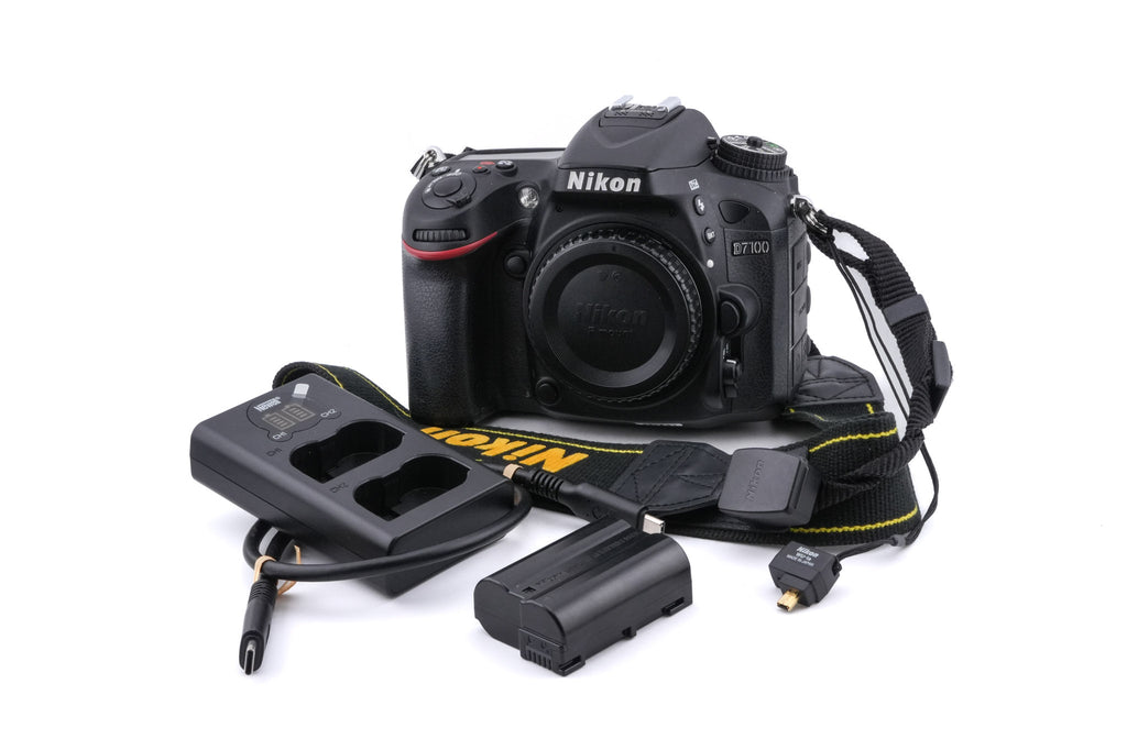 Nikon D7100