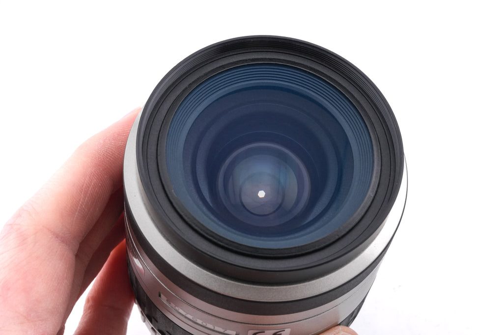 Pentax 28-80mm f3.5-5.6 SMC Pentax-FA