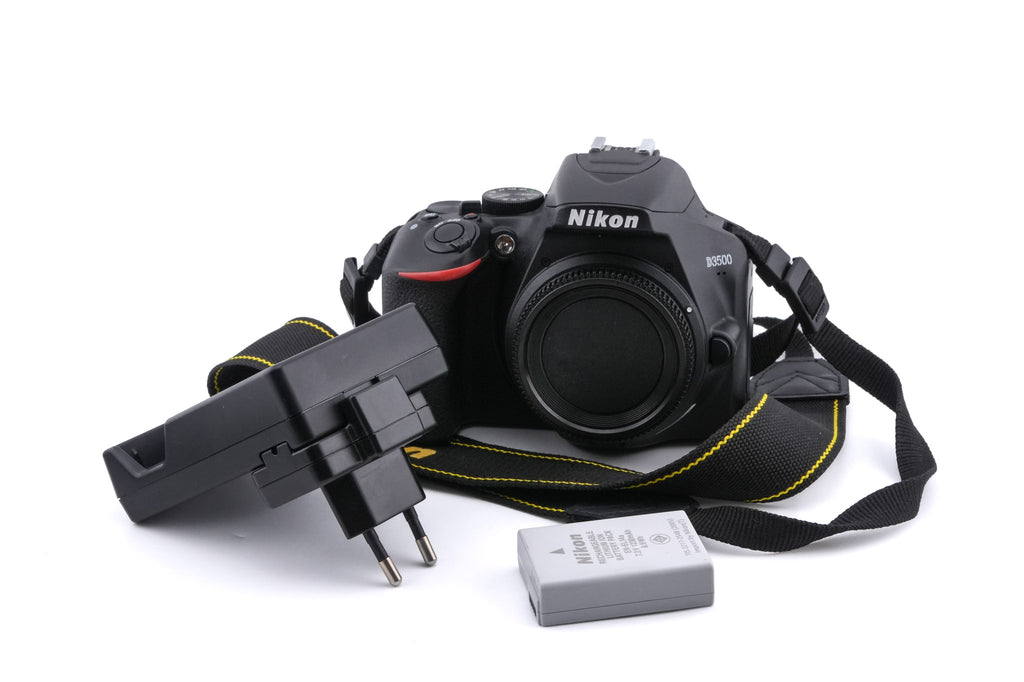 Nikon D3500