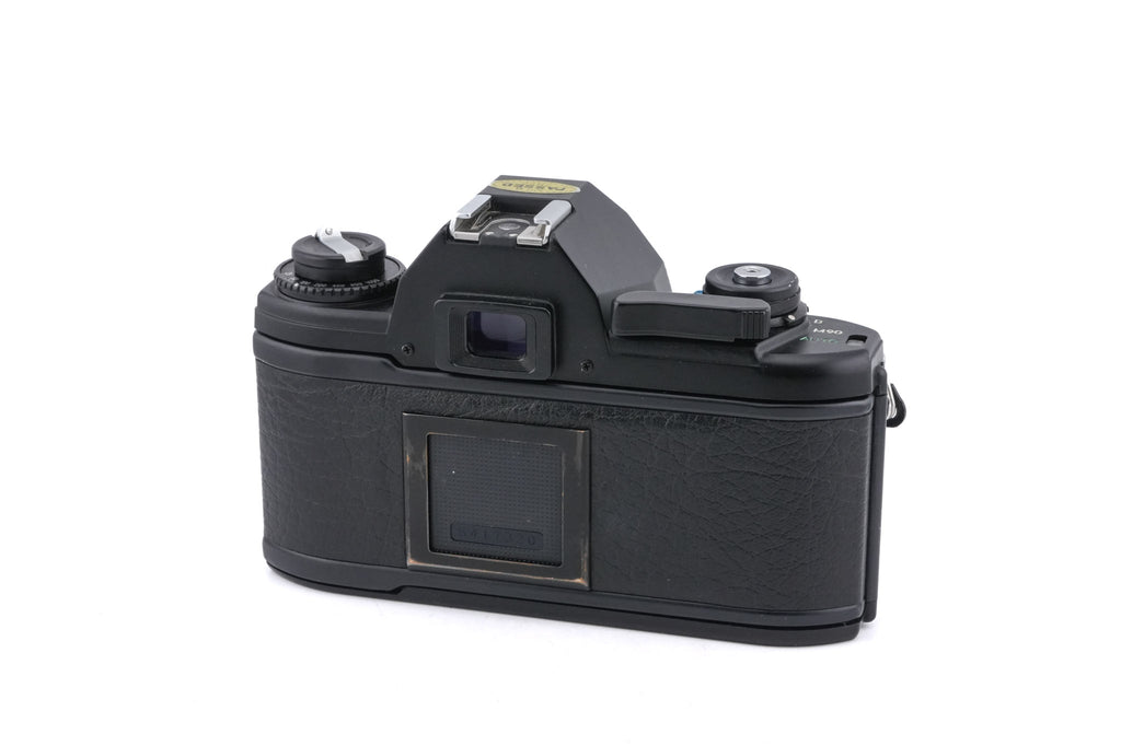 Nikon EM