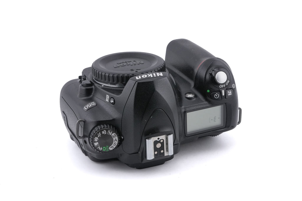 Nikon D50