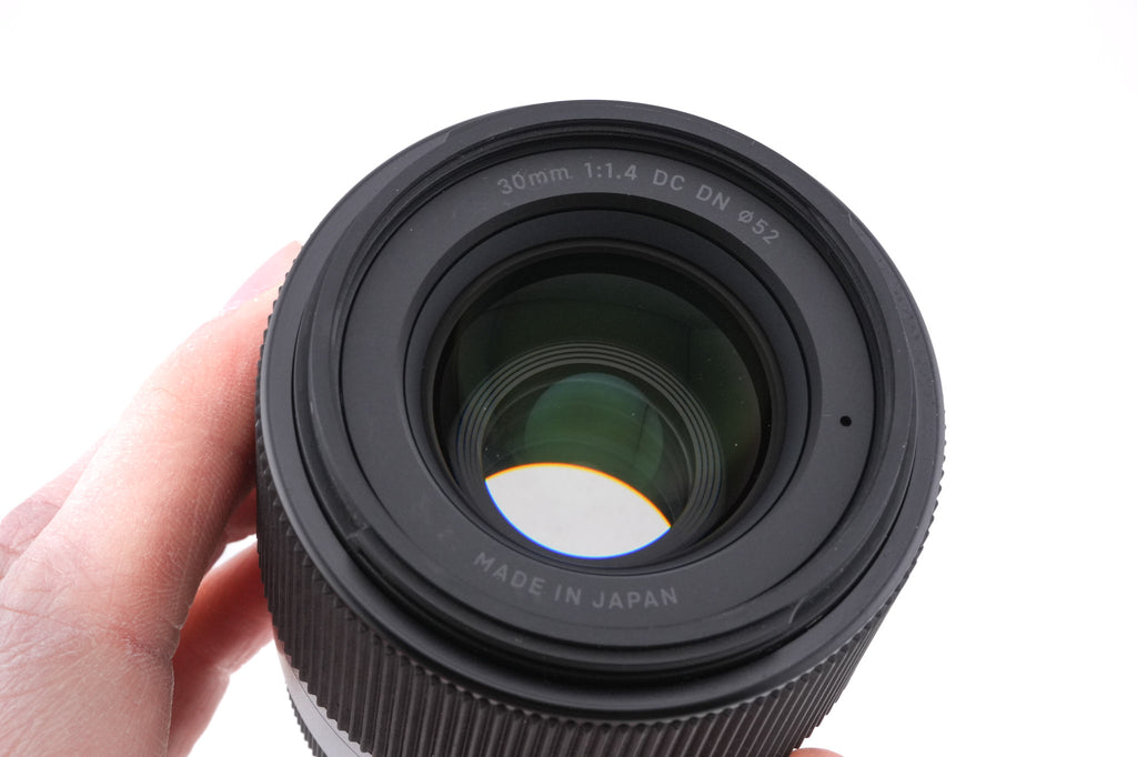 Sigma 30mm f1.4 DC DN Contemporary (016)