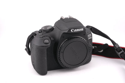 Canon EOS 2000D