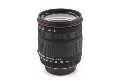 Sigma 18-200mm f3.5-6.3 DC Zoom
