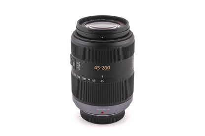 Panasonic 45-200mm f4-5.6 G Vario Mega O.I.S.