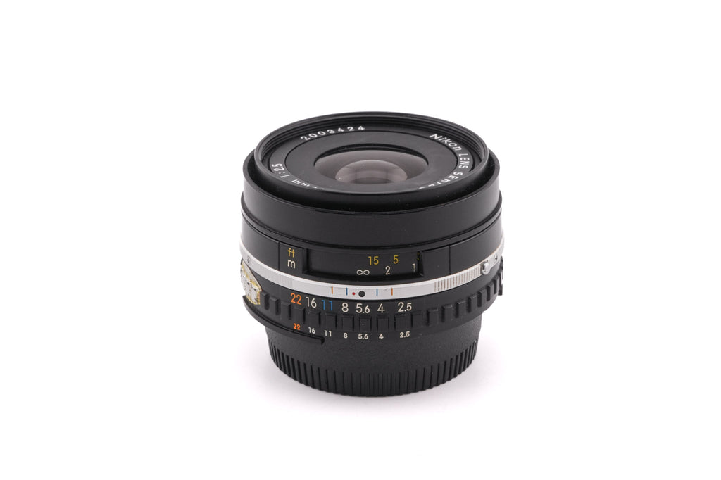 Nikon 35mm f2.5 Series E