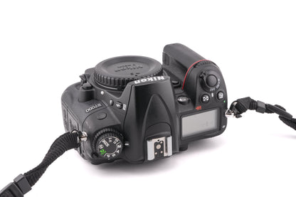 Nikon D7000