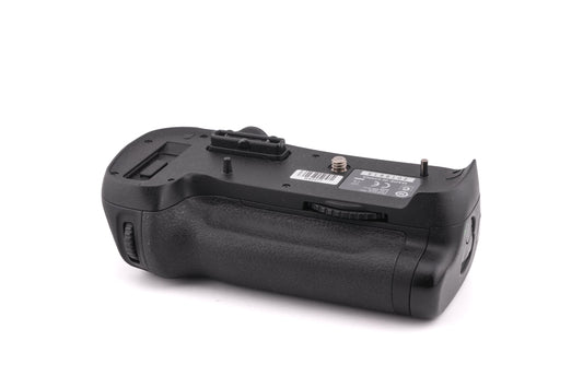 Nikon MB-D12 Multi Power Battery Pack