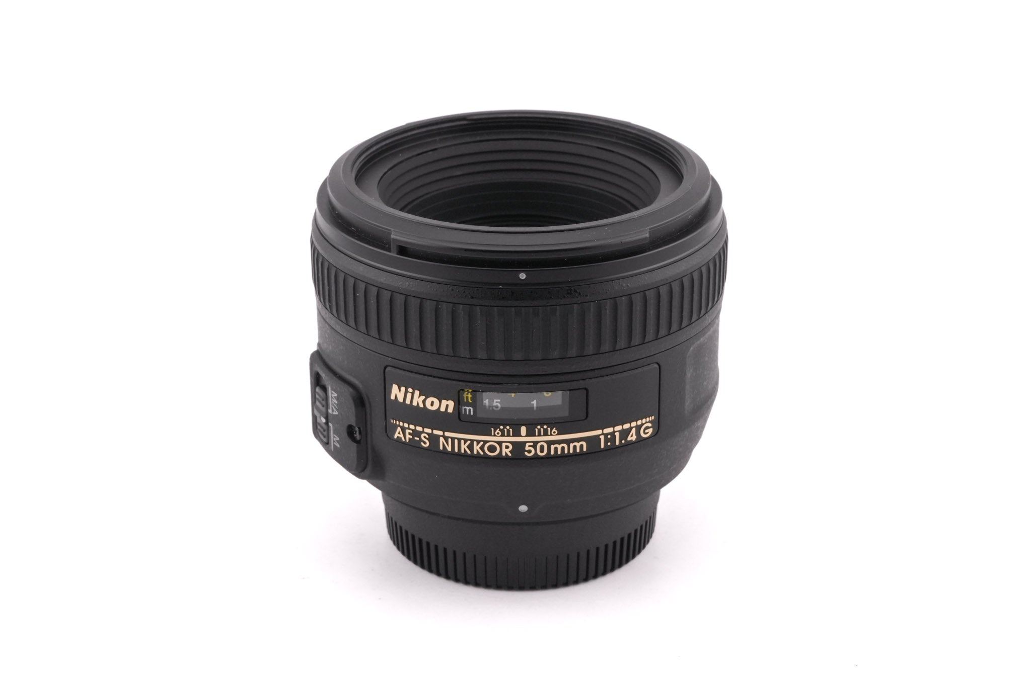 【整備済】ニコン Nikon Ai-s Nikkor 105mm f2.5 Repair: Nikkor 105mm f/2.5 Ai-S | Richard Haw's Classic