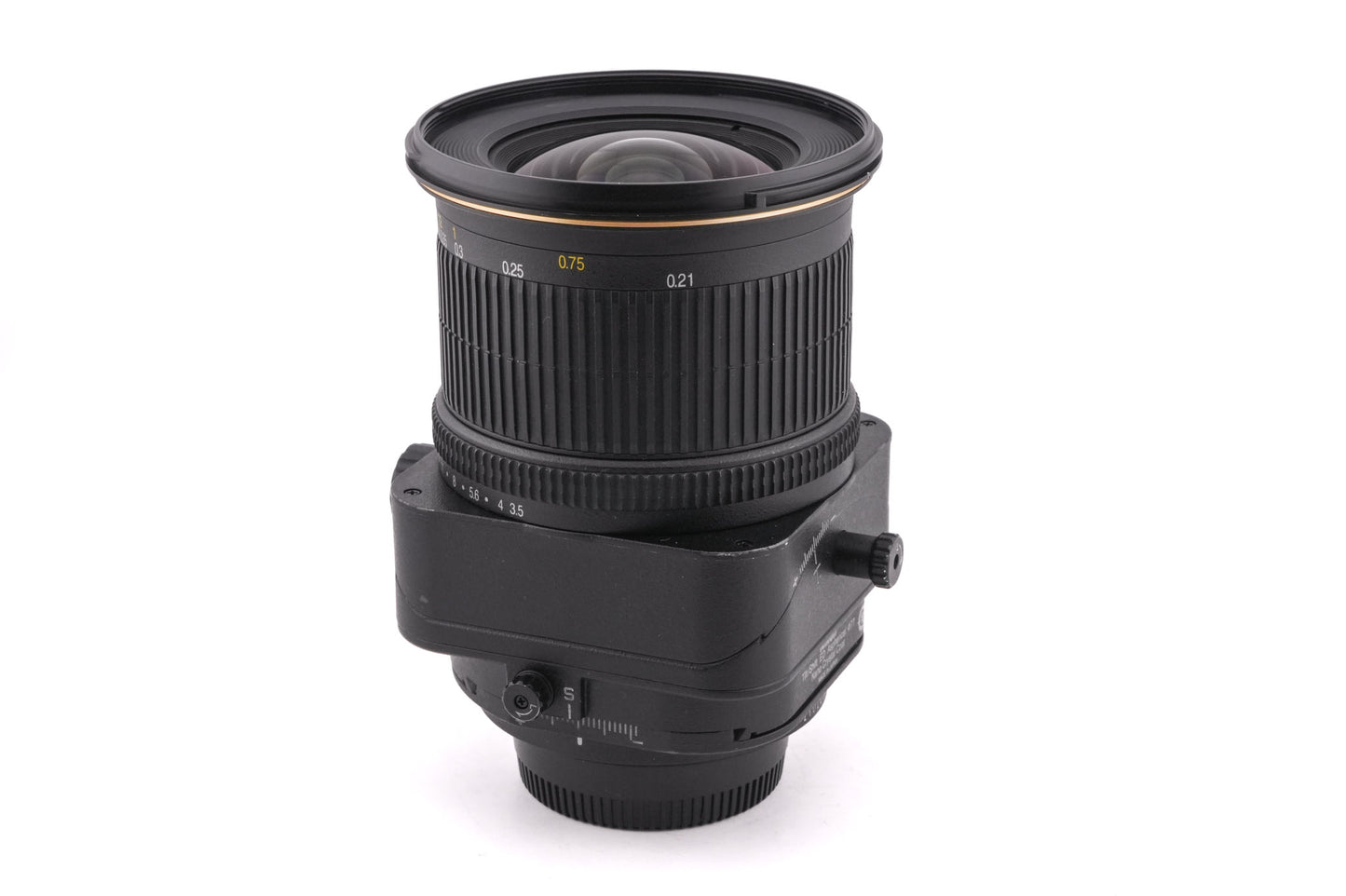 Nikon 24mm f3.5 PC-E Nikkor D ED N