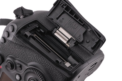 Canon EOS 5D Mark IV